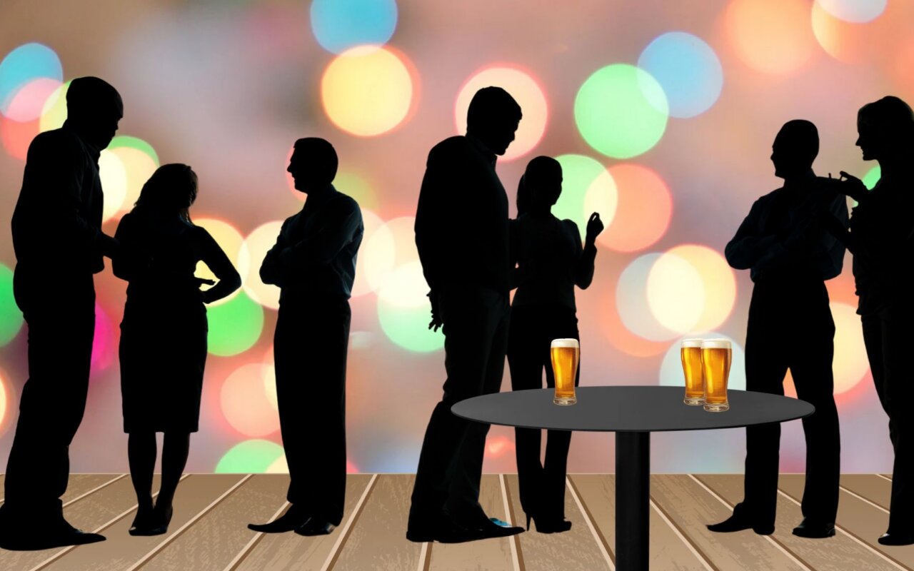 Friday Bar